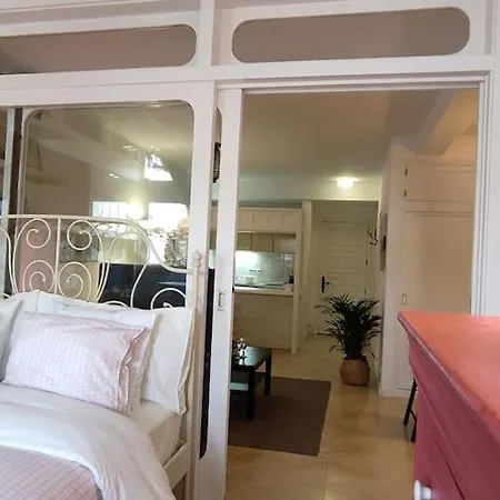 Casa Con Jardin Costa Teguise