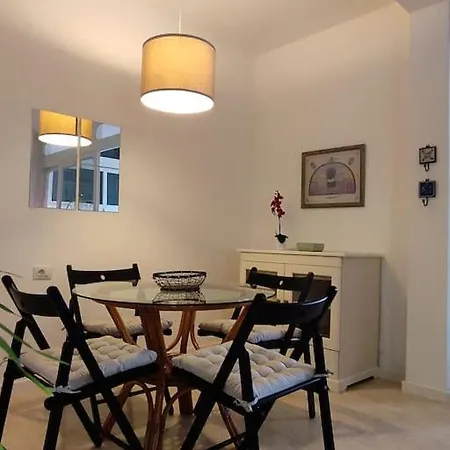 Apartamento Casa Con Jardin *