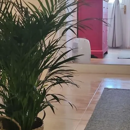 Apartamento Casa Con Jardin